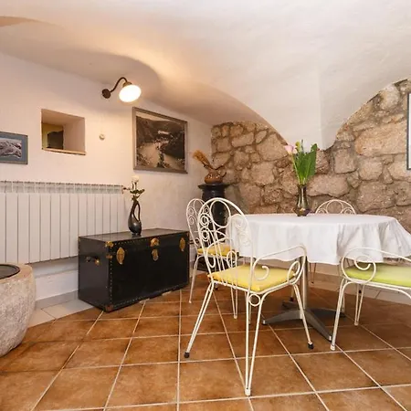 Ruralhouse Ana *