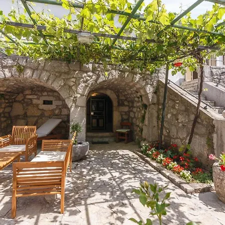 Ruralhouse Ana * Grižane