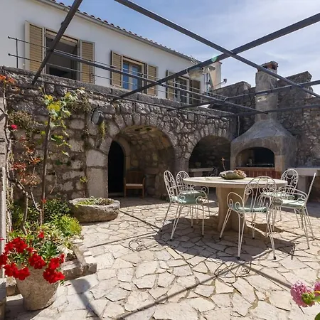 Ruralhouse Ana Villa Grižane